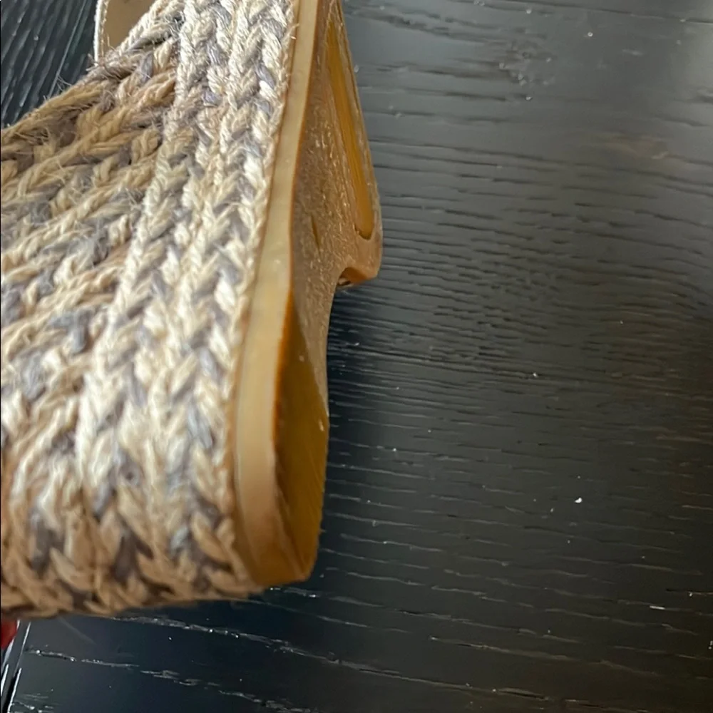 A‎ paseart Cream Espadrilles with Adjustable Straps and Cushioned Sole Size 8